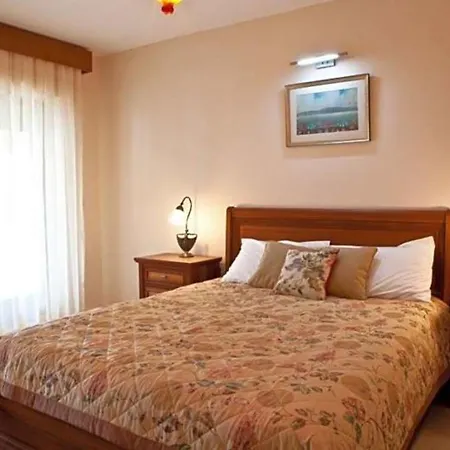 Vila Sleeps 12 Air Con Wifi Göcek