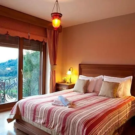 Sleeps 12 Air Con Wifi Villa *